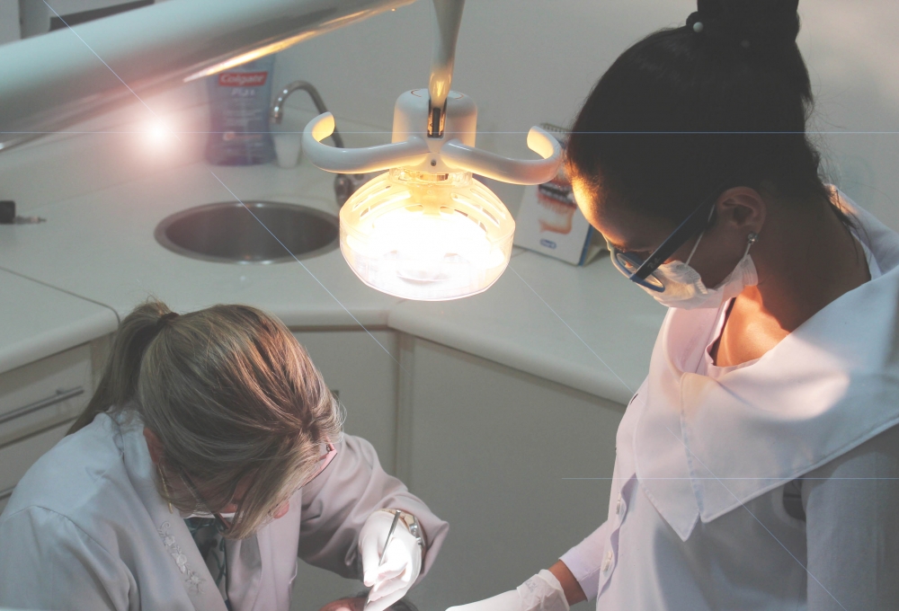 Clínica de Odontologia no Jardim Vila Rica - Tratamento de Raspagem Periodontal